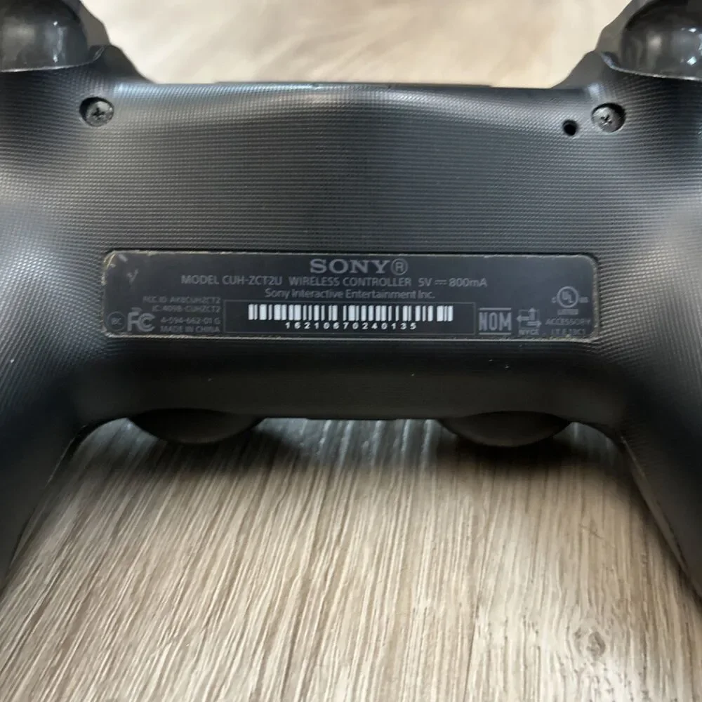 Sony DualShock 4 PS4 Wireless Controller Black CUH-ZCT2U OEM Authentic Tested